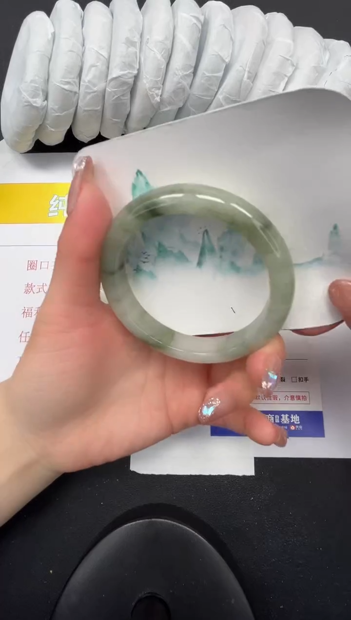 【闪购商品】石英质玉手镯未镶嵌45-58.5