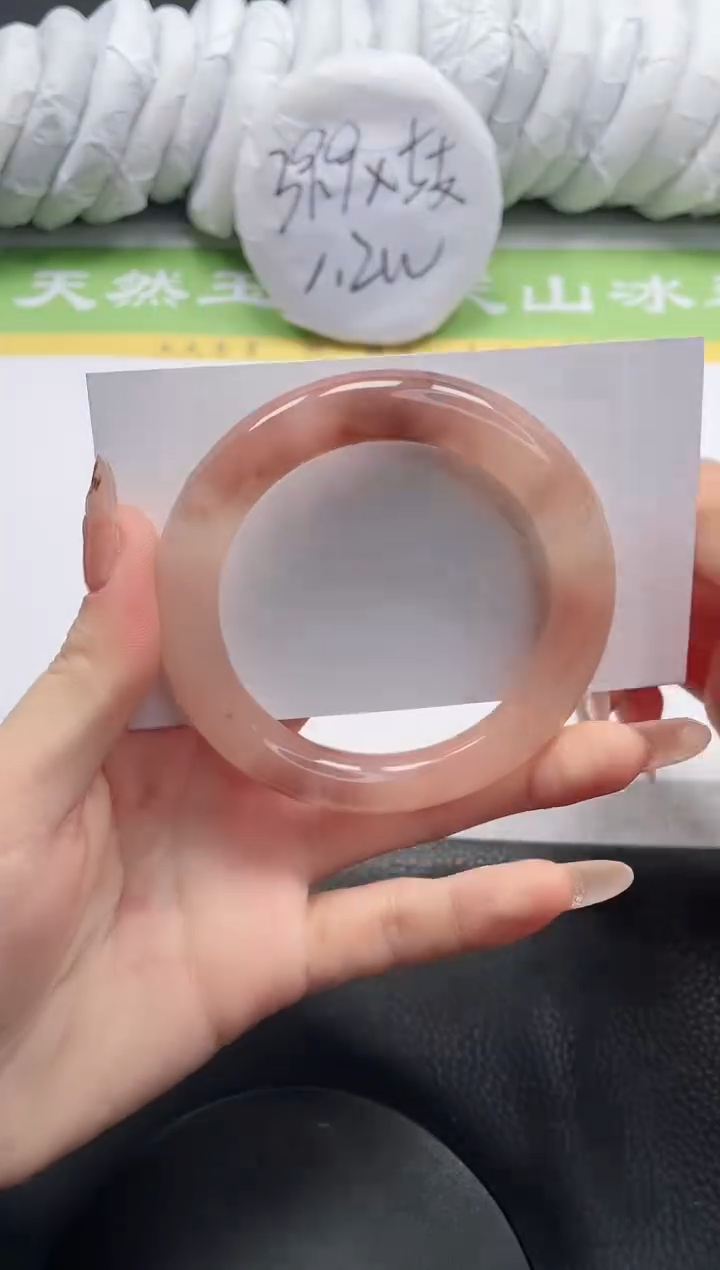 【闪购商品】石英质玉手镯未镶嵌A53-54.6