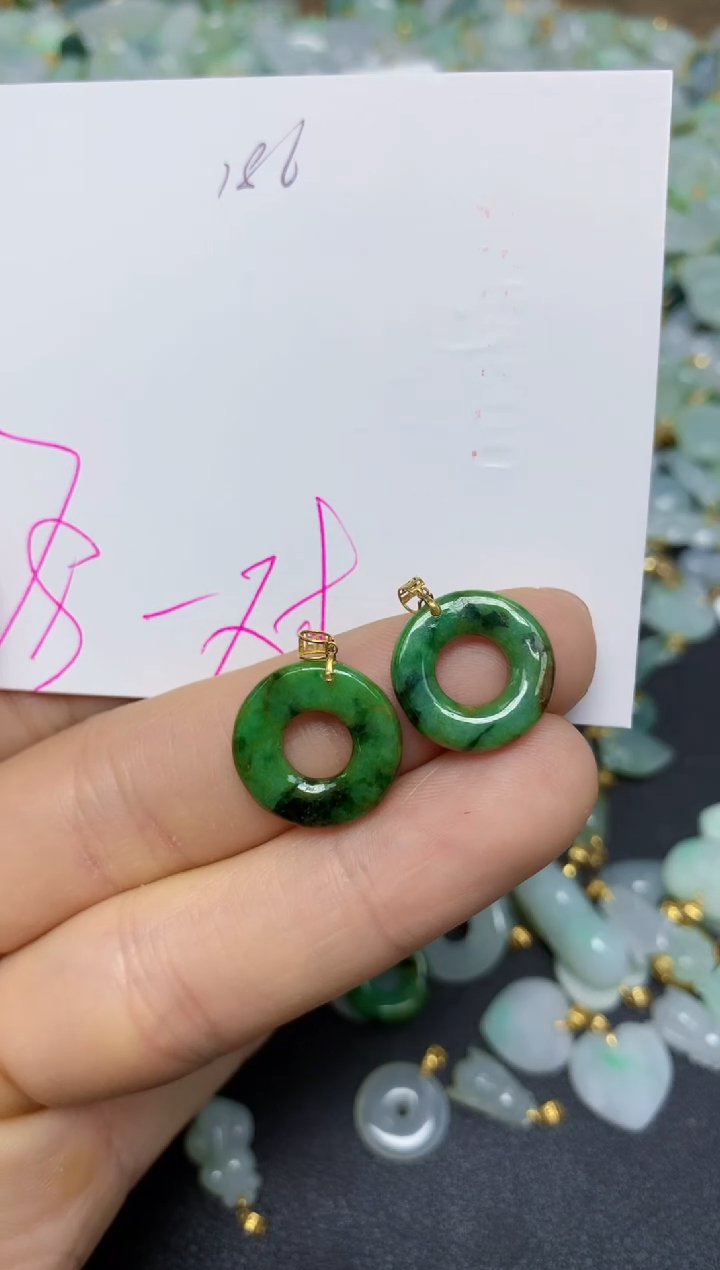 【闪购商品】翡翠挂件18K金镶嵌 天然翡翠A货