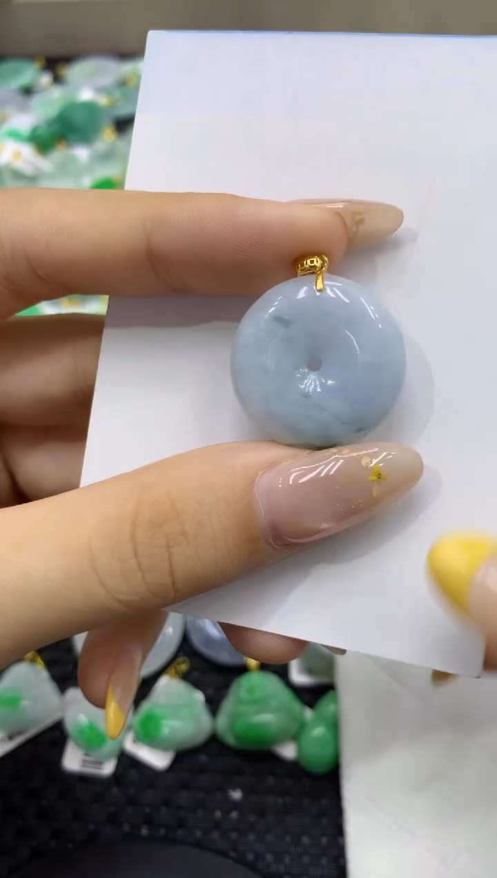 颈饰未镶嵌翡翠天然缅甸翡翠A货