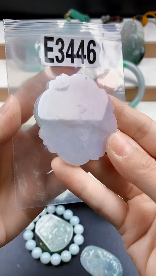 颈饰未镶嵌翡翠天然翡翠吊坠挂件