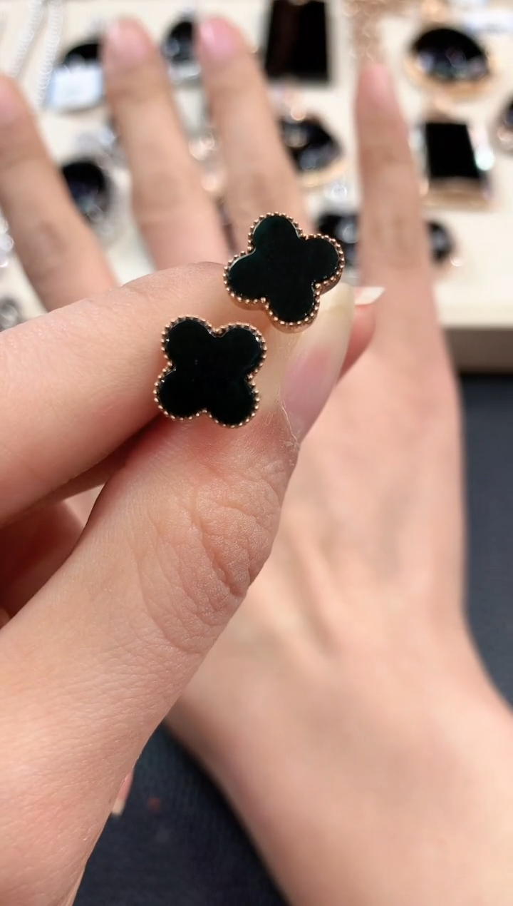 【闪购商品】翡翠耳饰18K金镶嵌m6不退换