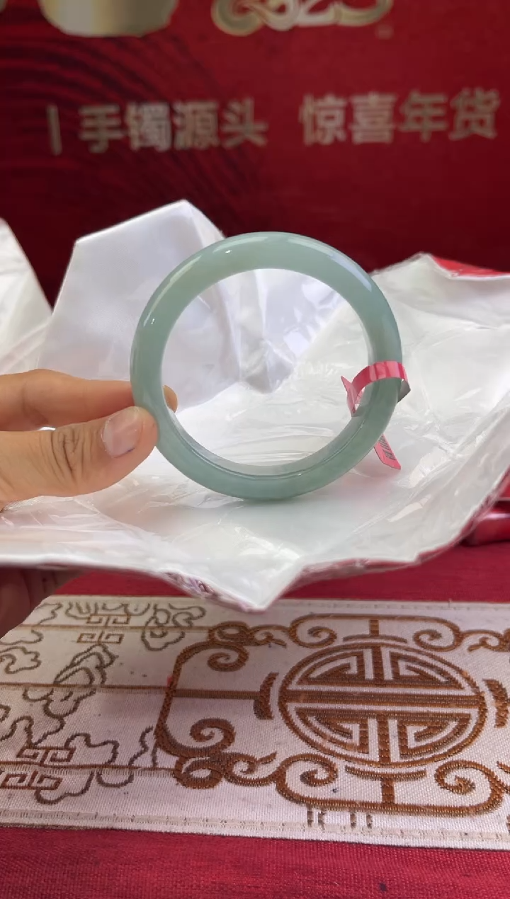 【闪购商品】翡翠手镯未镶嵌2翡翠手镯