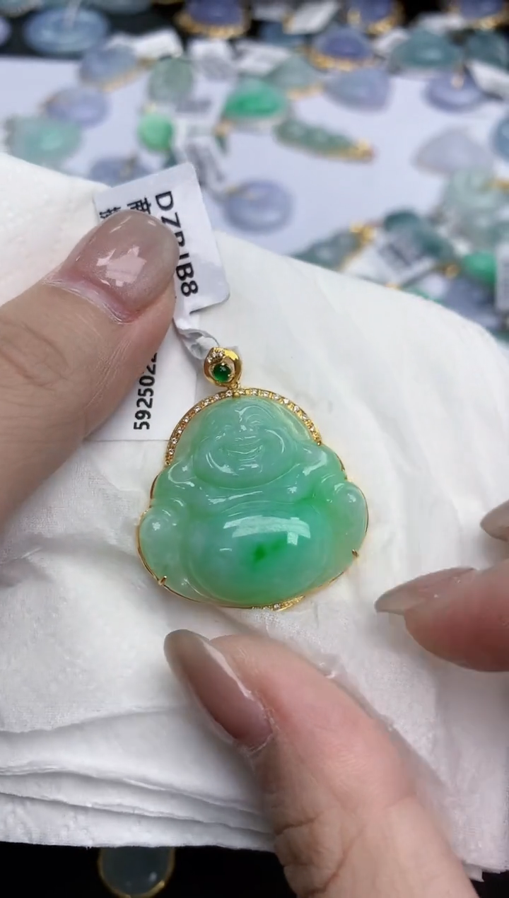 【闪购商品】翡翠颈饰18K金镶嵌天然缅甸翡翠A货