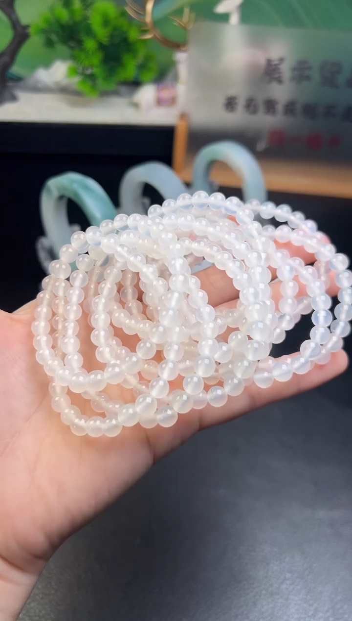 未镶嵌手链玛瑙/玉髓?**天玛瑙手串