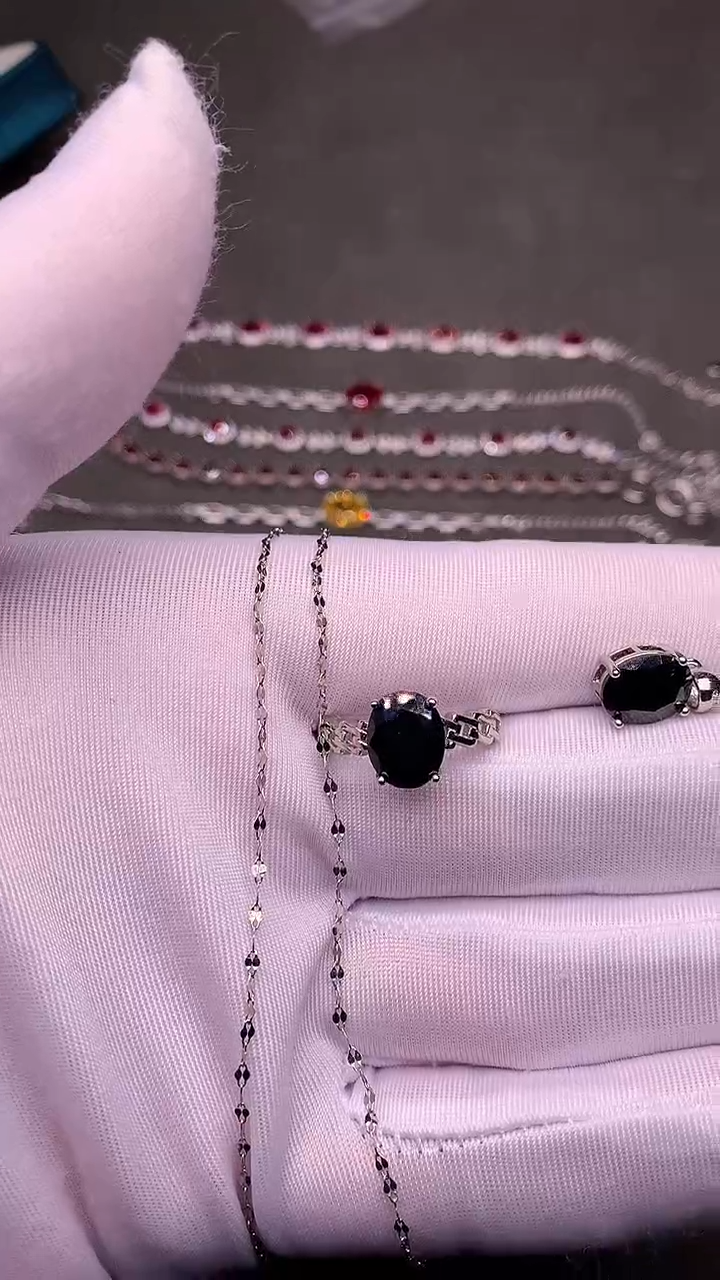 【闪购商品】蓝宝石套装银S925镶嵌..............