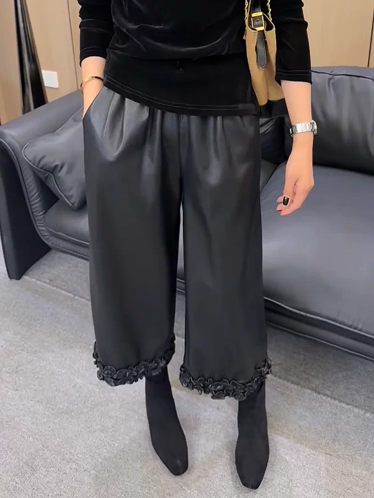 『雨美 Show』66100韩版时尚百搭花边皮裤