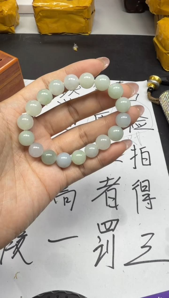 颈饰未镶嵌翡翠禄****塘.