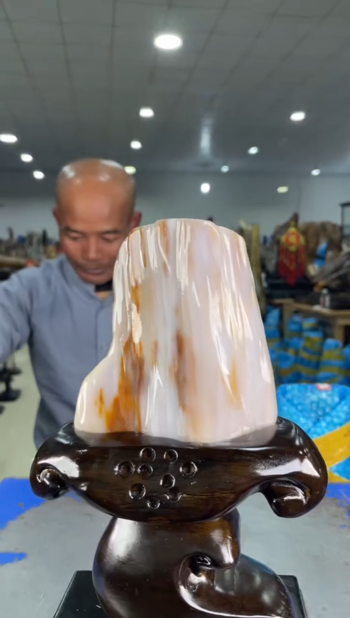 【闪购商品】硅化玉摆件未镶嵌52