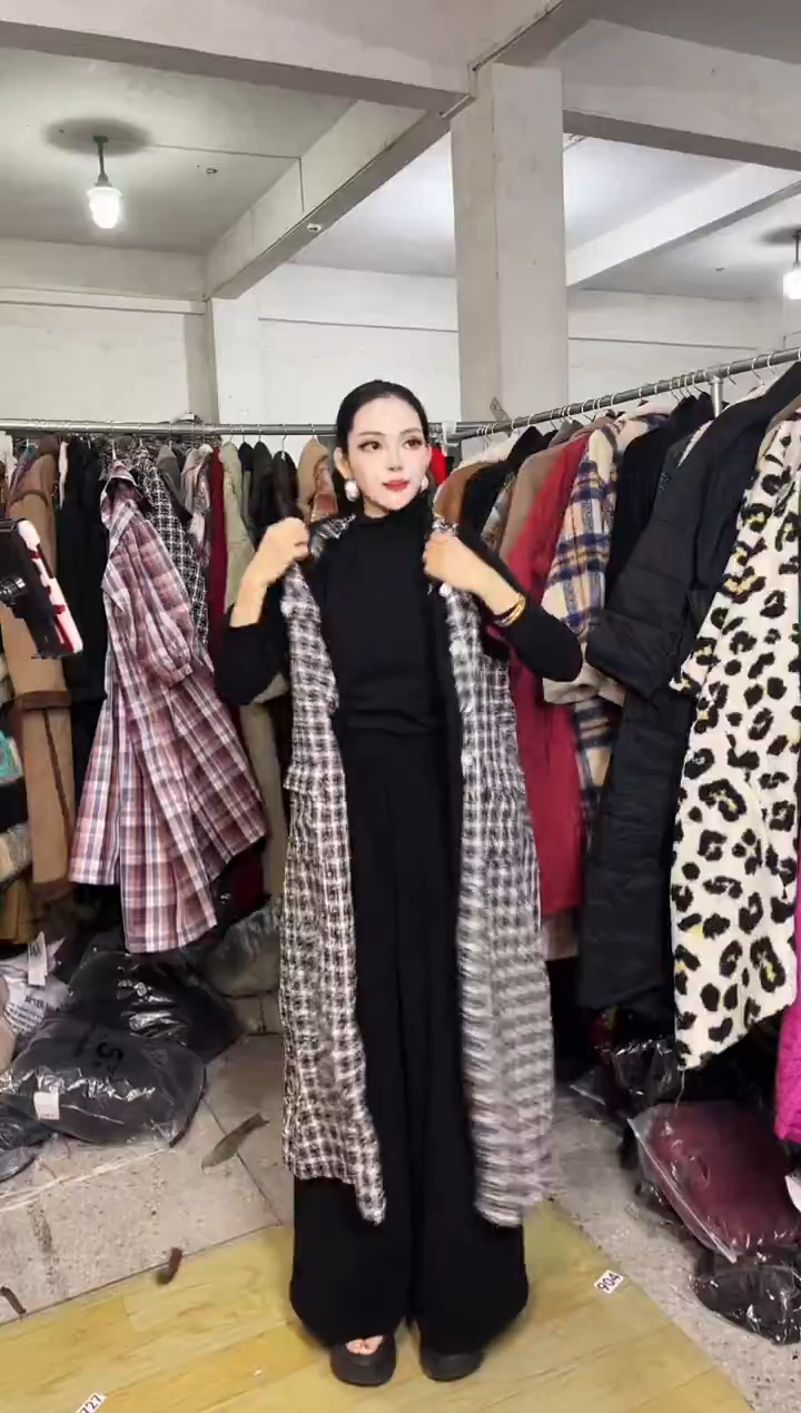 817闪购外套外披马甲打底裤子