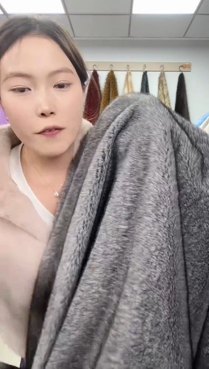 狐狸毛B42尺寸1.8*2