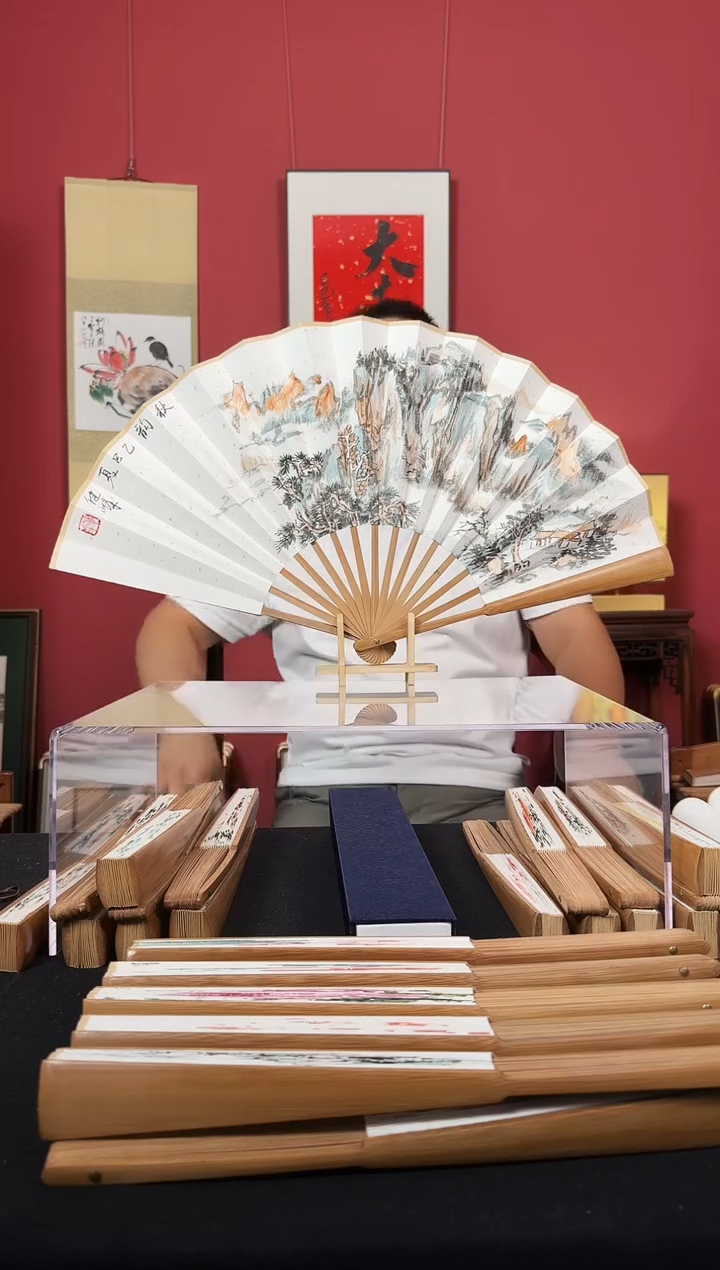国画于健峰折扇作品