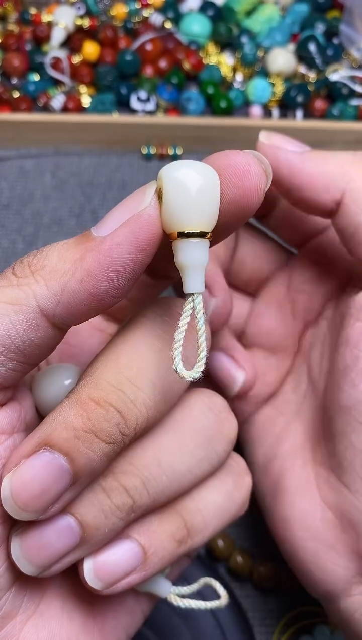 手工艺品琉璃奶白色分体三通卡12mm 单个发