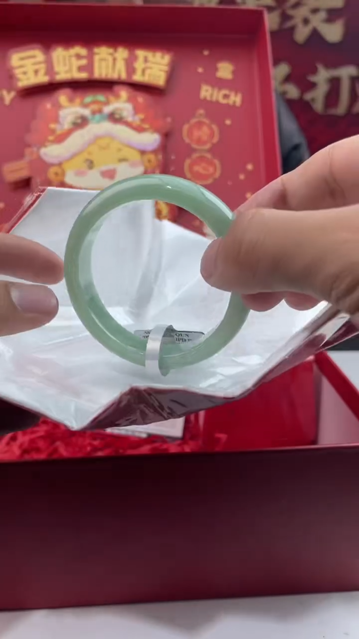 【闪购商品】翡翠手镯未镶嵌36翡翠手镯