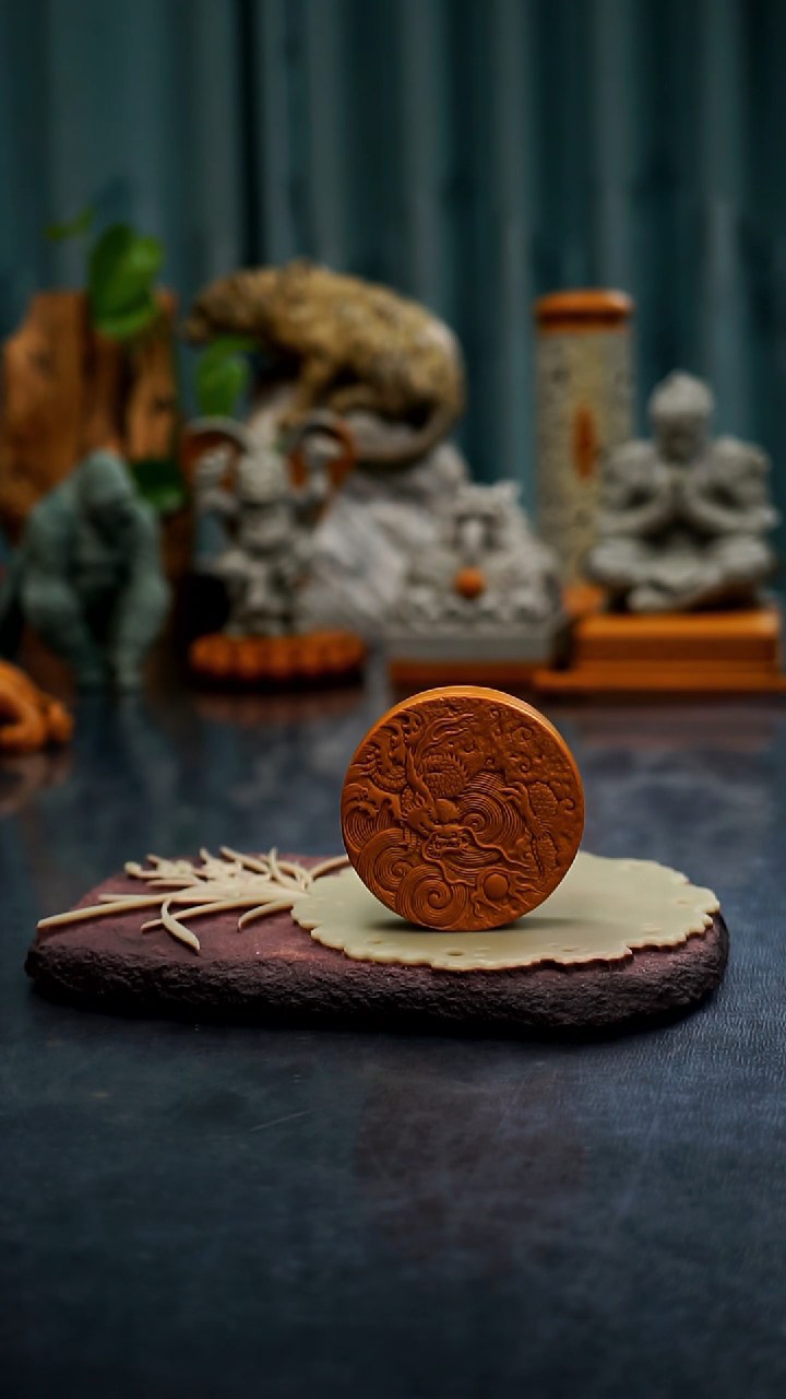 【闪购商品】天然原石手工龙饼盖置