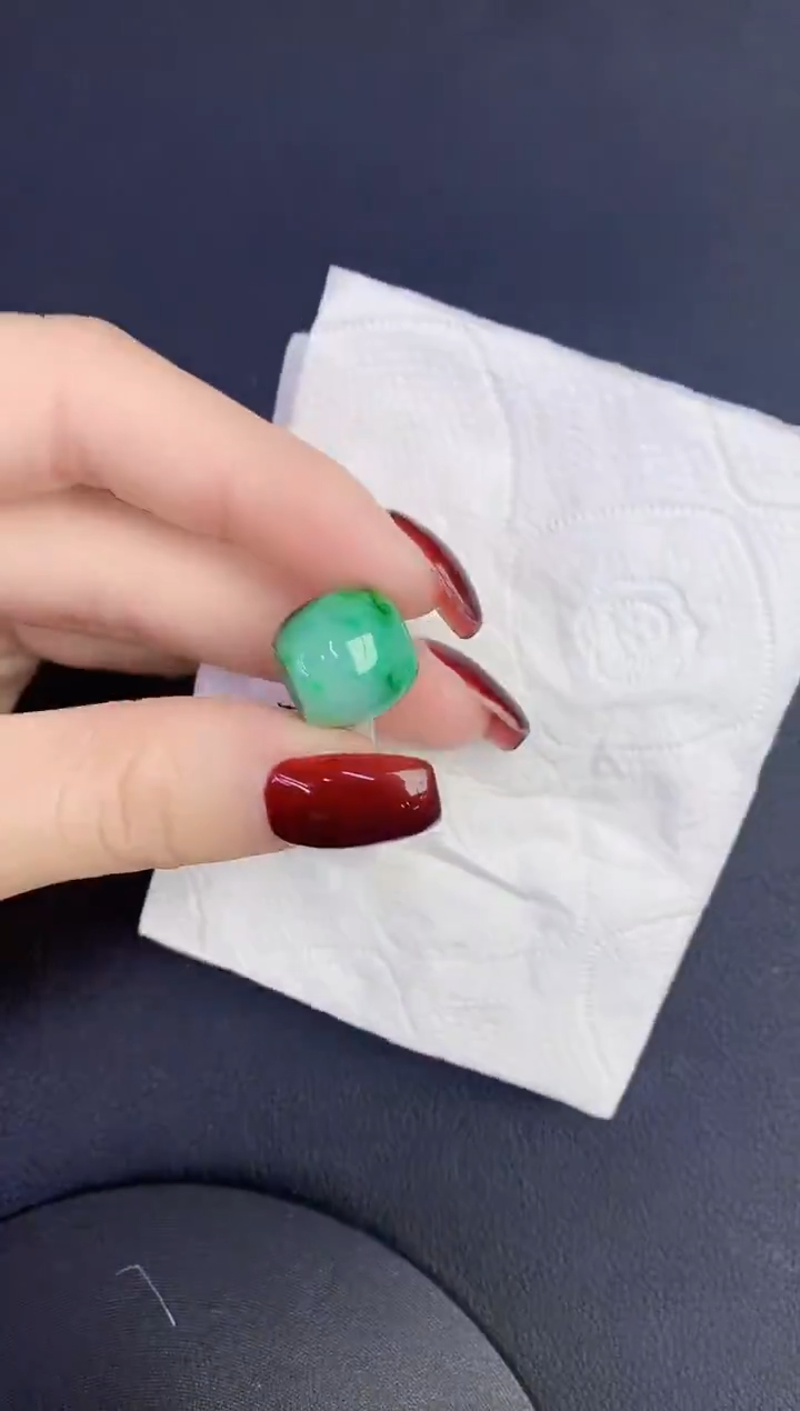 颈饰未镶嵌翡翠缅甸天然翡翠a货