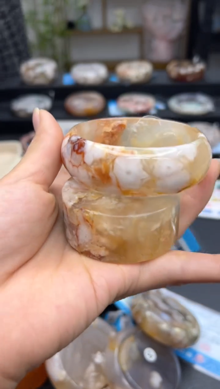 【闪购商品】石英质玉手镯未镶嵌A94(57圈赠送镯心)