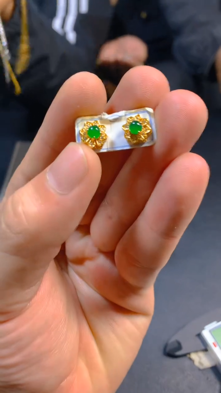 【闪购商品】翡翠耳饰未镶嵌0783296728多样性发一