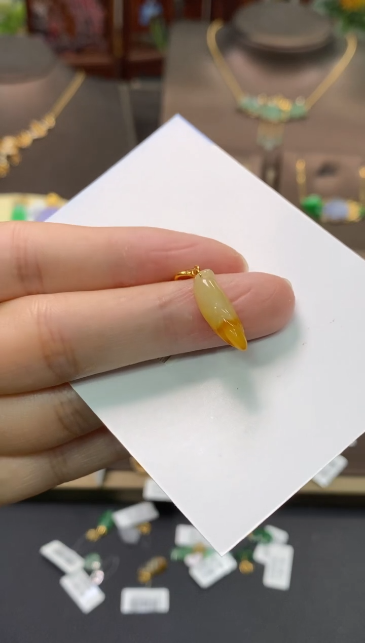 【闪购商品】翡翠颈饰18K金镶嵌净货13960