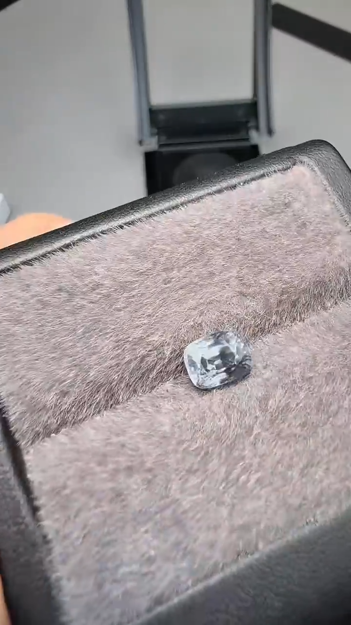 【闪购商品】尖晶石枕型未镶嵌1.6ct-A051-1p