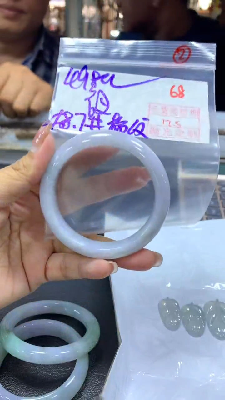 未镶嵌定制翡翠?****星毛货需精细抛光+拍一发一+68