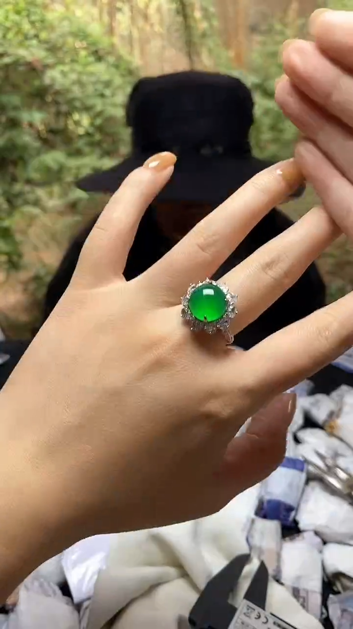 满色吊坠 所见即所得！！