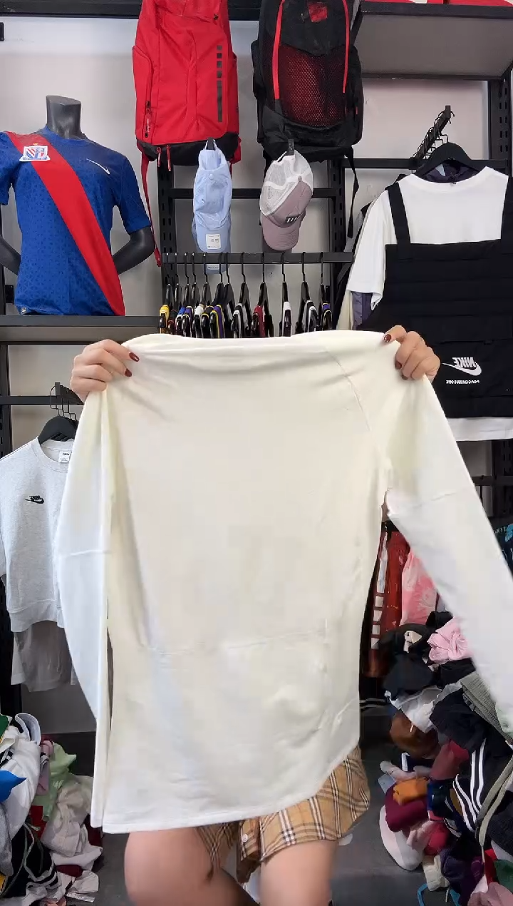 693  ·编码 瑕疵款以直播间过款为准 尺码·175 L