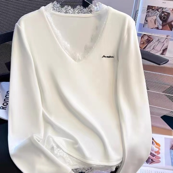 广州十三行高端女装春秋蕾丝V领拼接审计软糯修身打底衫