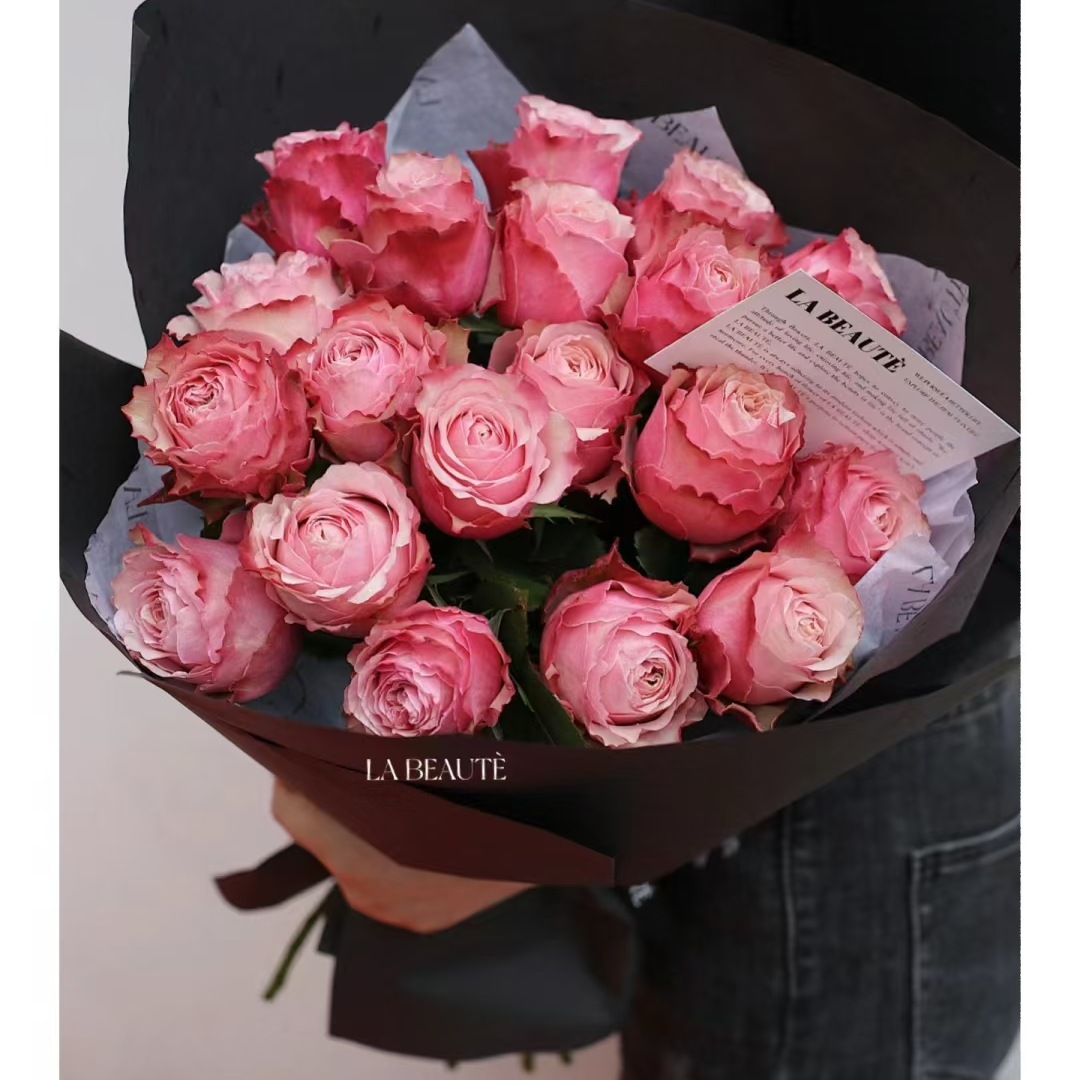 伯利兹玫瑰（收到花一定要醒花，不会醒花的请联系客服）