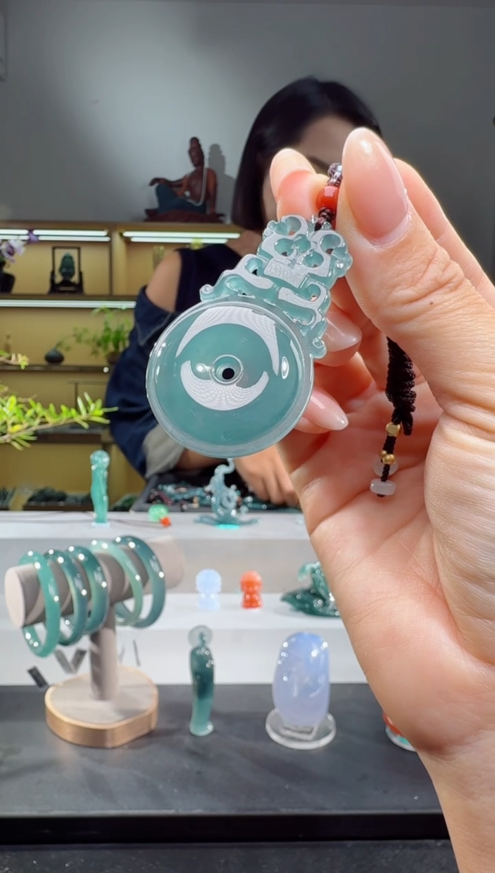 吊坠(不含链)未镶嵌翡翠平安扣