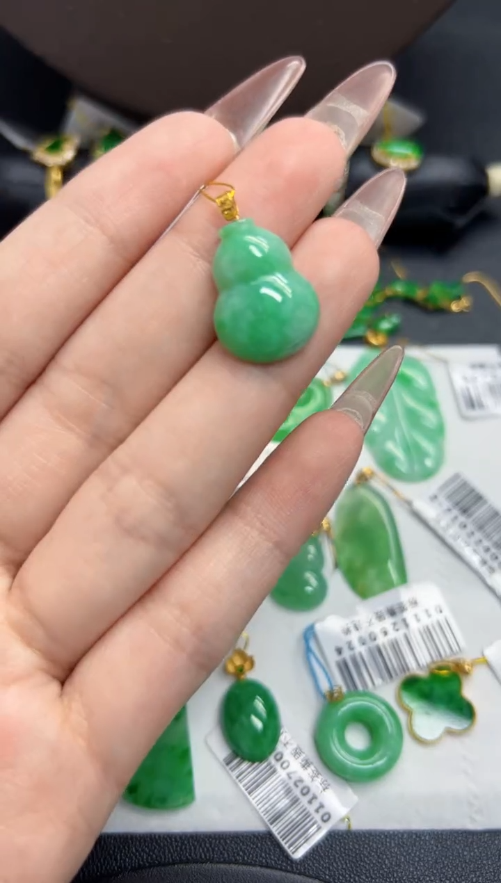 【闪购商品】翡翠颈饰18K金镶嵌Y缅料A货/多样性发货/一件