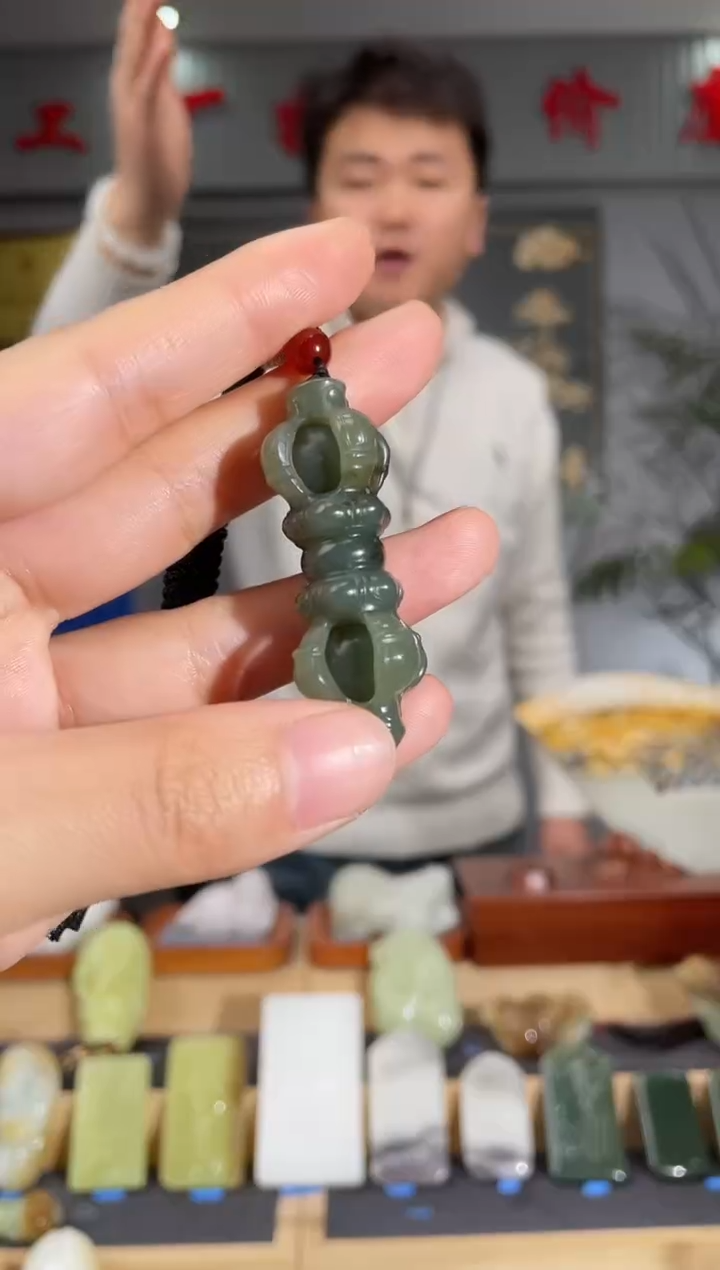 【闪购商品】和田玉颈饰未镶嵌拍一发一 多样性发货