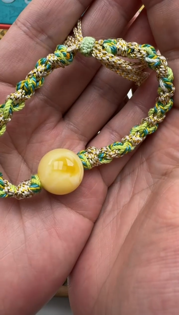 琥珀未镶嵌珠宝奇石HZ049