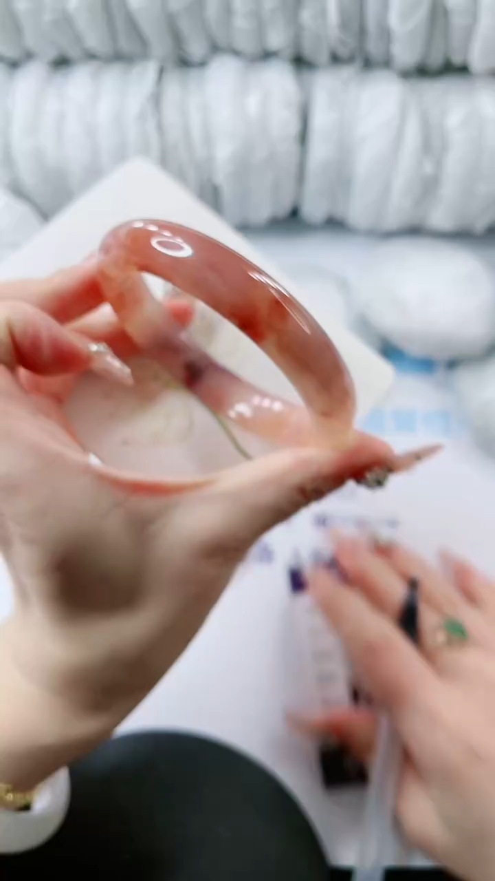 【闪购商品】石英质玉手镯未镶嵌多样性发货V287