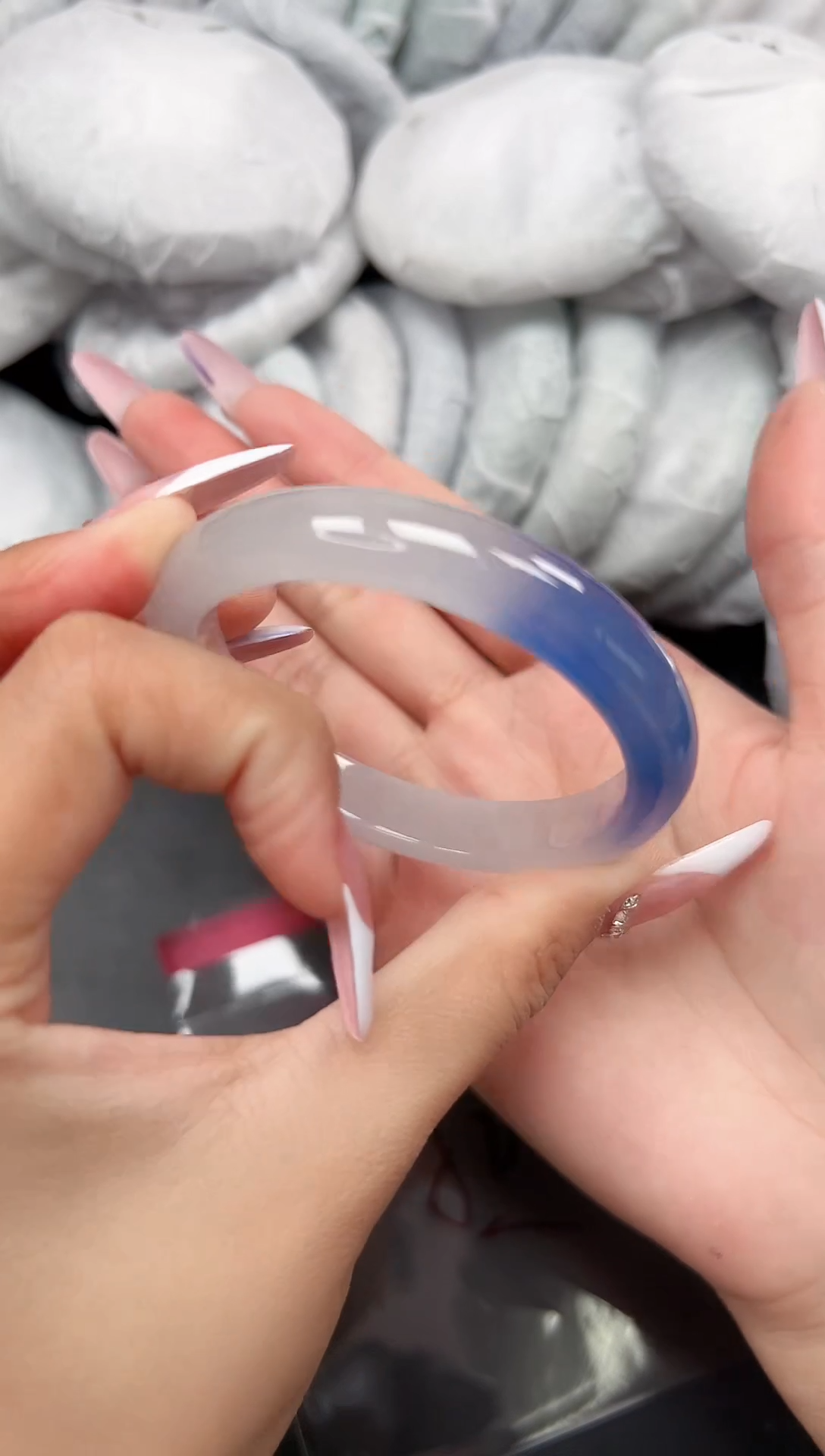 精品手镯，一物一拍J-005