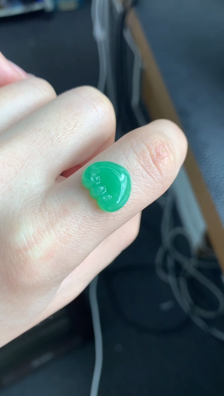 【闪购商品】定制翡翠未镶嵌如意头