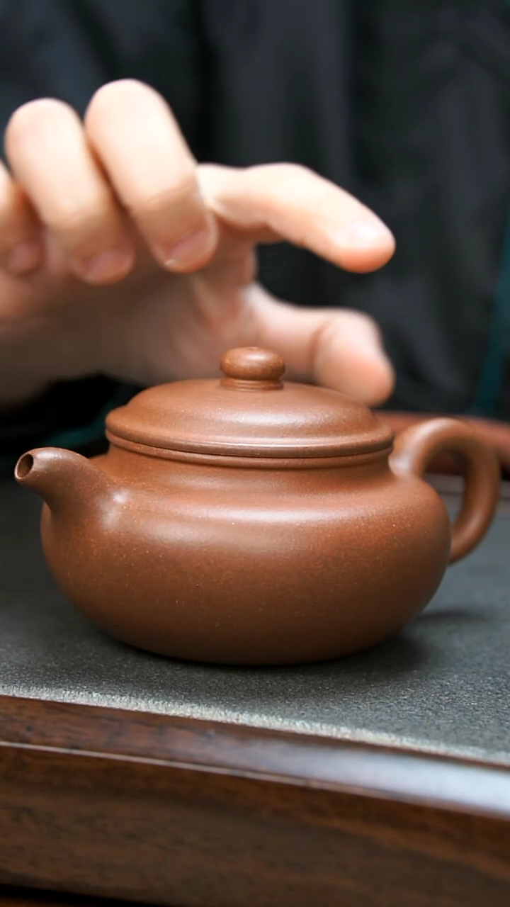 【闪购商品】紫砂茶壶底槽青光素仿古壶微瑕