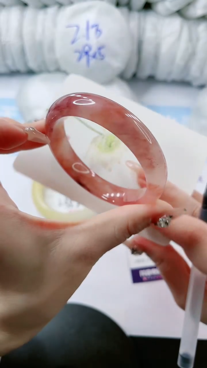 【闪购商品】石英质玉手镯未镶嵌多样性发货L358