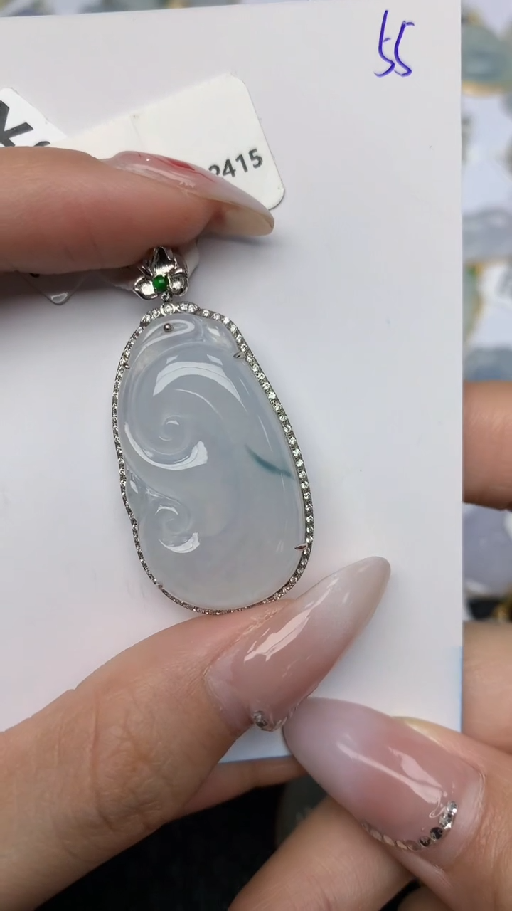 【闪购商品】翡翠颈饰18K金镶嵌天然翡翠A货