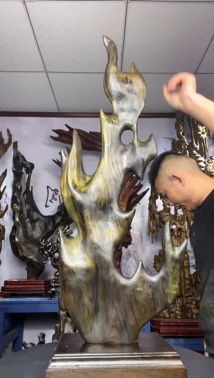 金丝楠木雕款青****、金丝楠木工艺品摆件