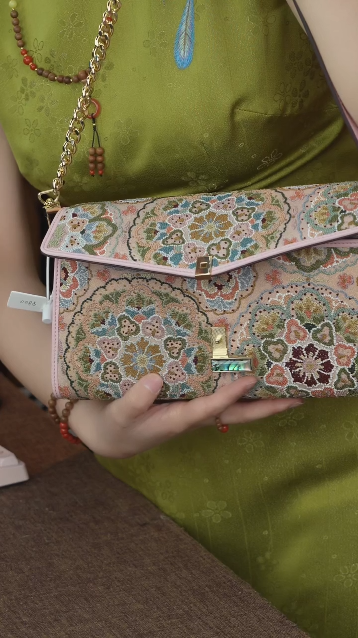 刺绣老绣重工款包包
