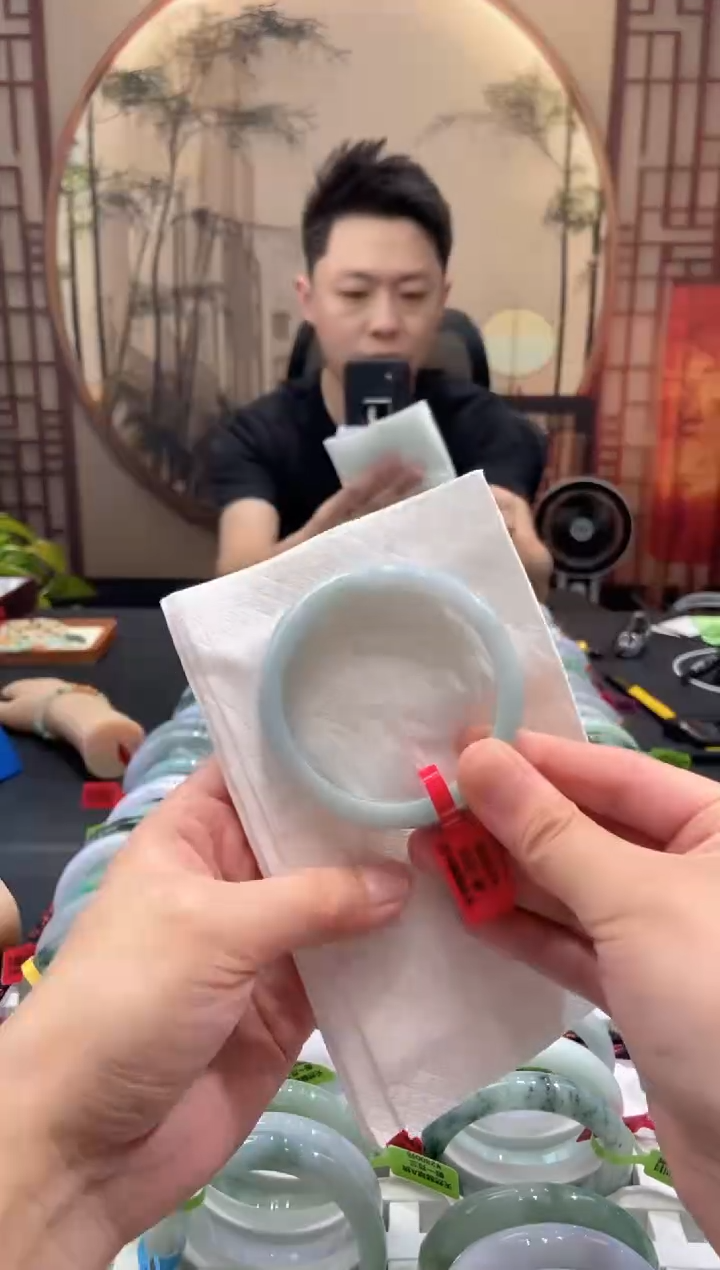 未镶嵌手镯翡翠000059269