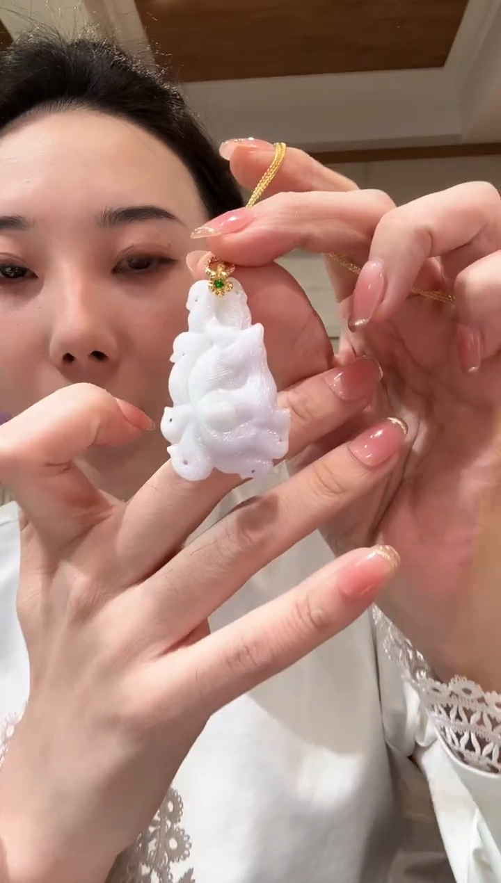 【闪购商品】翡翠颈饰未镶嵌国风