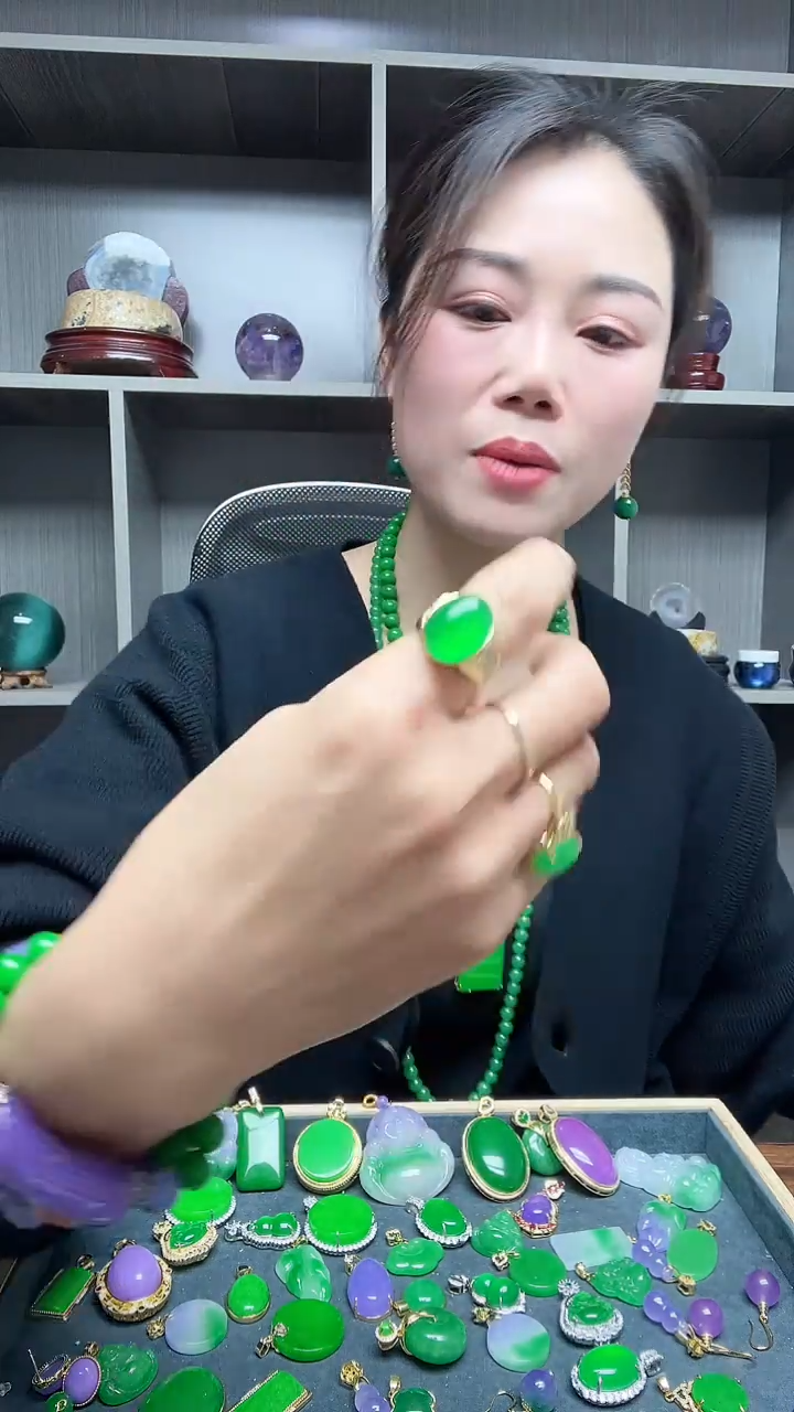 【闪购商品】翡翠戒指14K金镶嵌戒指