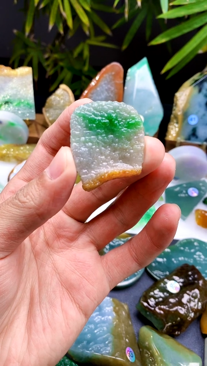 【闪购商品】定制翡翠未镶嵌翡翠