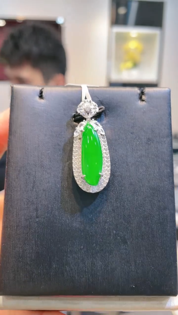 【闪购商品】翡翠颈饰未镶嵌A94天然A货翡翠吊坠（不含链）