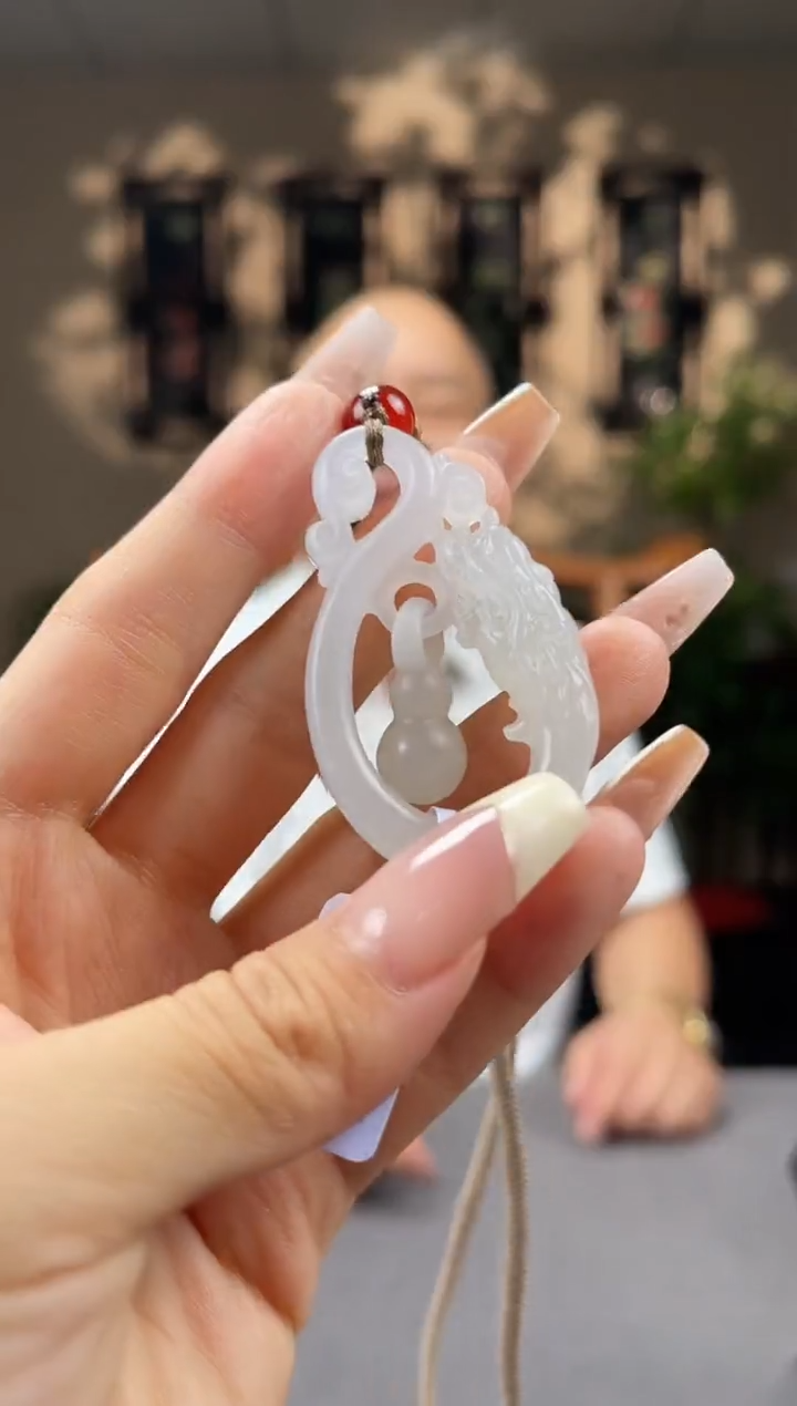 和田玉未镶嵌颈饰S424