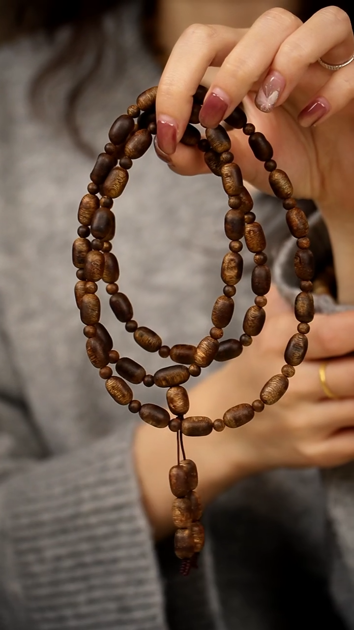 手串沉香海南莺歌绿/0.8/留疤 20g