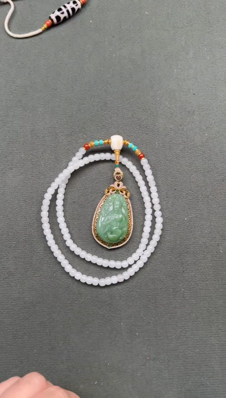 【闪购商品】南红玛瑙手饰18K金镶嵌手串手串