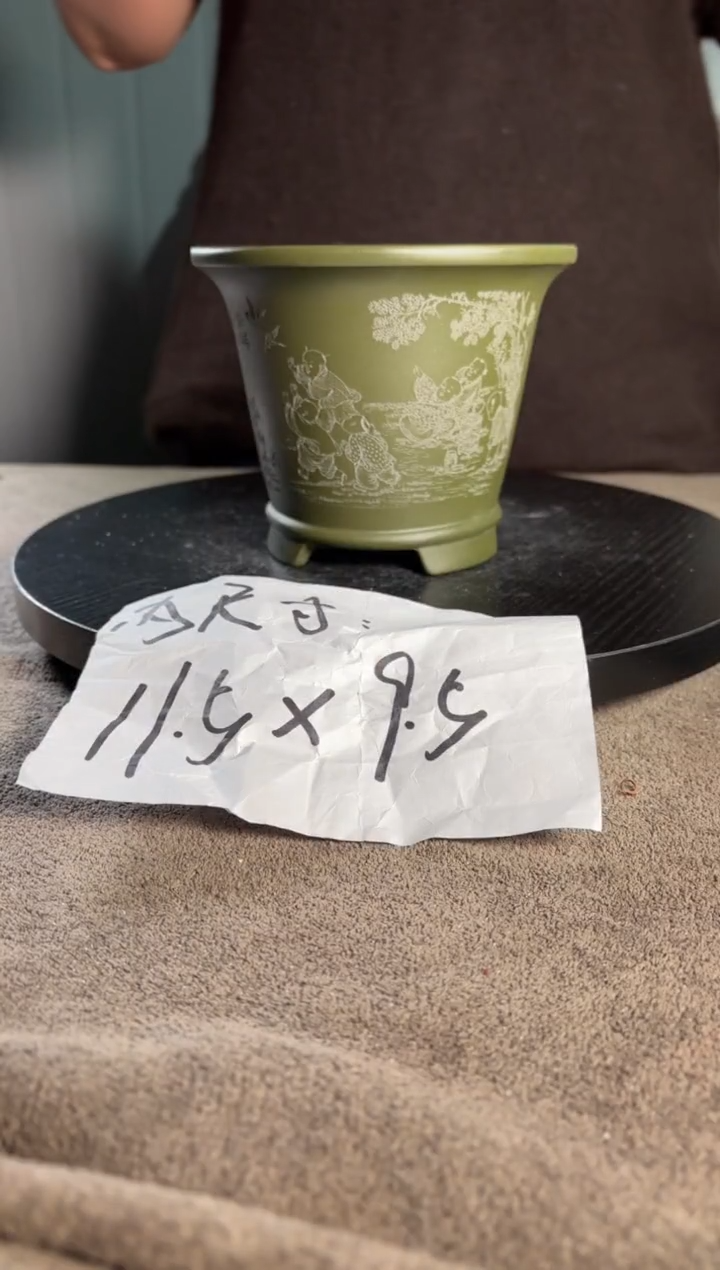 宜兴紫砂花盆小盆